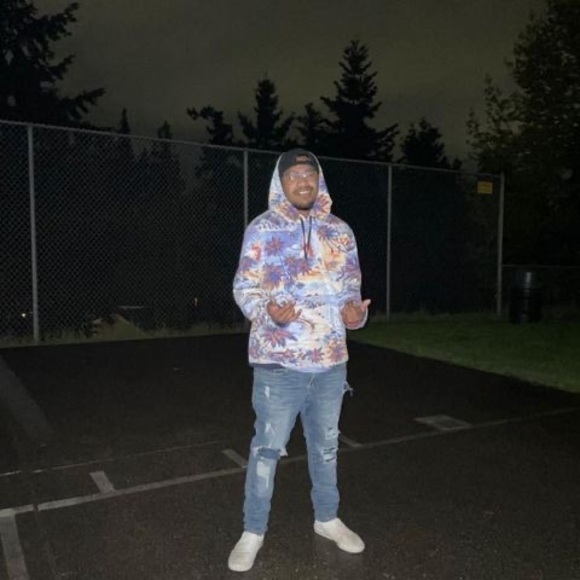 Meet your Posher, Richy - Picture 1 of 1